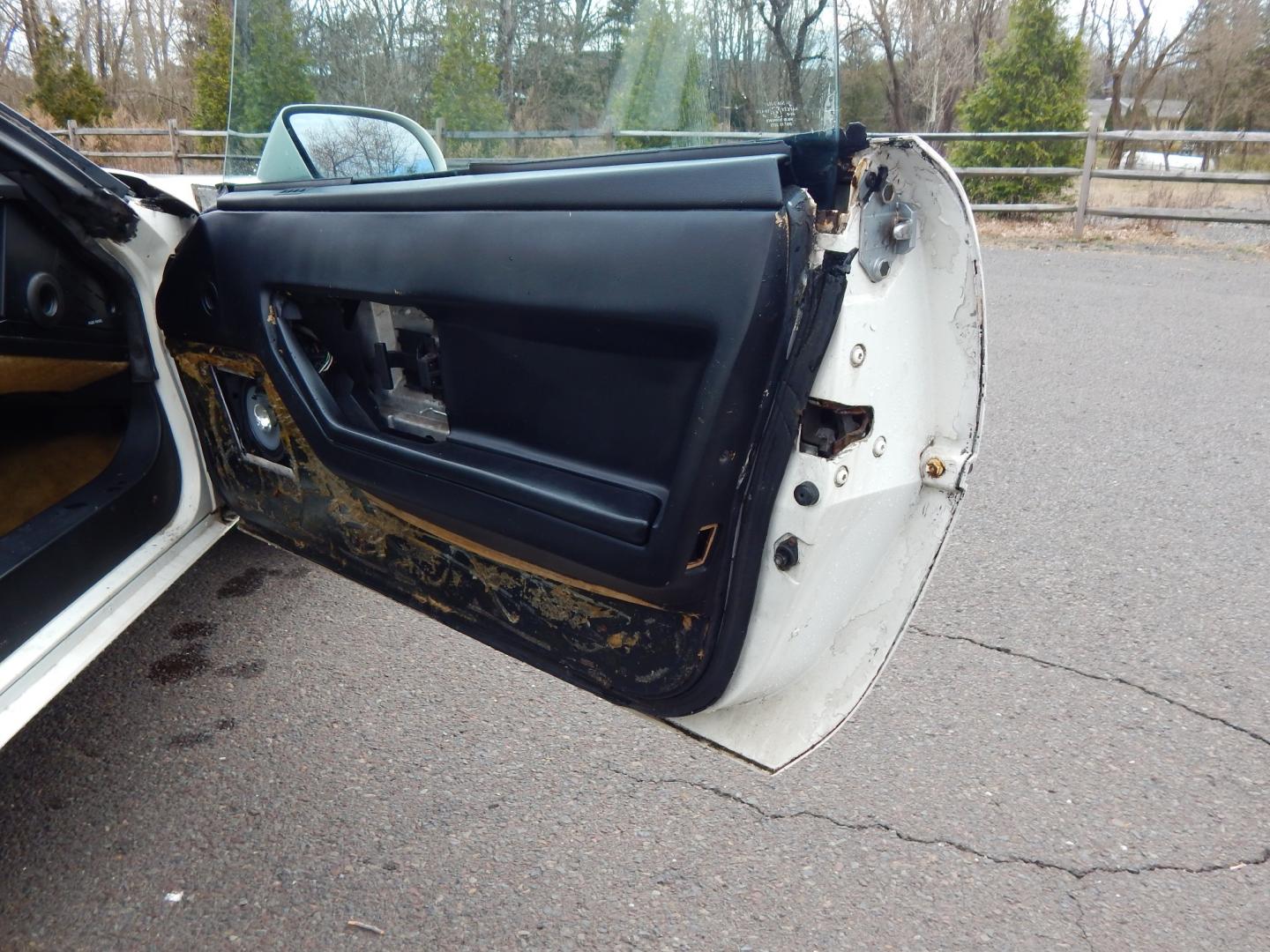 1984 White /Black leather Chevrolet Corvette (1G1AY0789E5) , located at 6528 Lower York Road, New Hope, PA, 18938, (215) 862-9555, 40.358707, -74.977882 - Here for sale is a good running 1984 Chevrolet Corvette Coupe. Under the hood is a strong 5.7 liter V8 which puts power to the rear wheels via a good shifting automatic transmission. Seats are recently reupholstered in Black leather and look great. Removable targa top. Power windows, power locks, - Photo#16